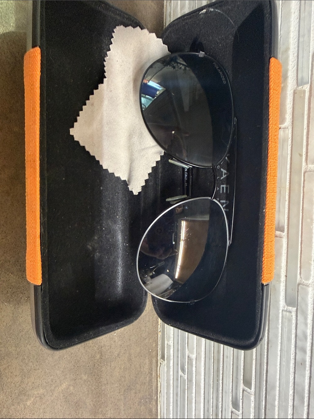 KaenonBlack Aviator Sunglasses - Women's Black Lenses